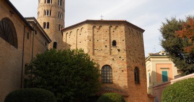 Baptisterio Neoniano